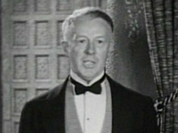 William H. O'Brien in Pack Up Your Troubles
